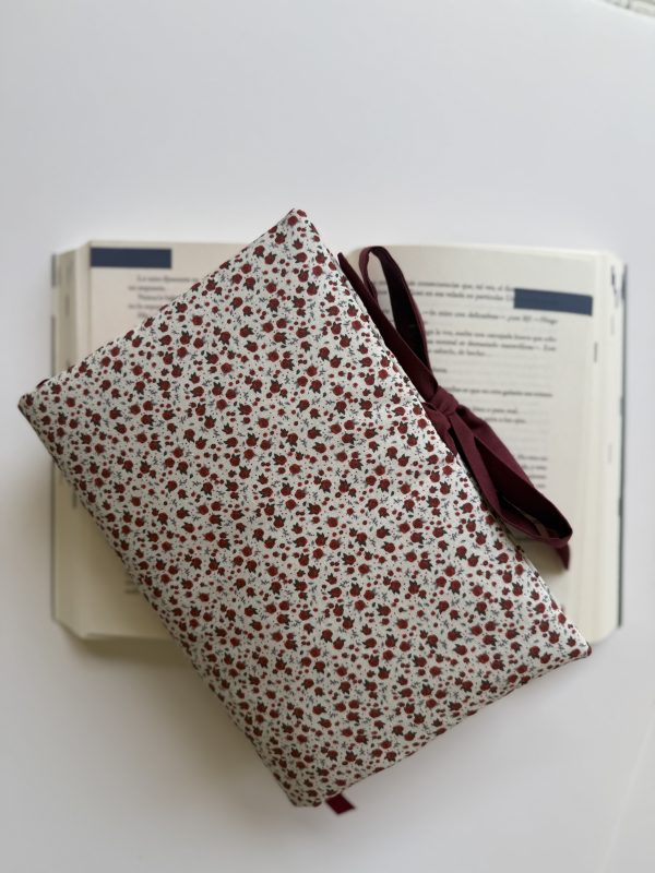 LITTLE ROSE ROJA FUNDA DE SOLAPAS PARA LIBRO (4)