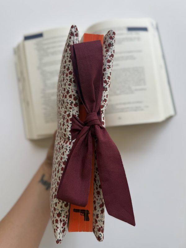 LITTLE ROSE ROJA FUNDA DE SOLAPAS PARA LIBRO (5)