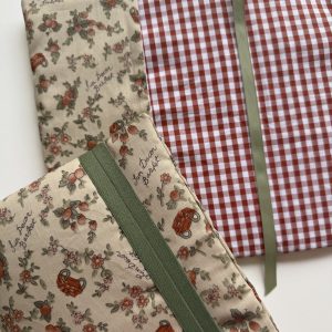PICNIC FUNDA DE SOLAPAS PARA LIBRO (1)