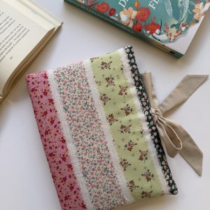 PROVENZAL FUNDA DE SOLAPAS PARA LIBRO (1)