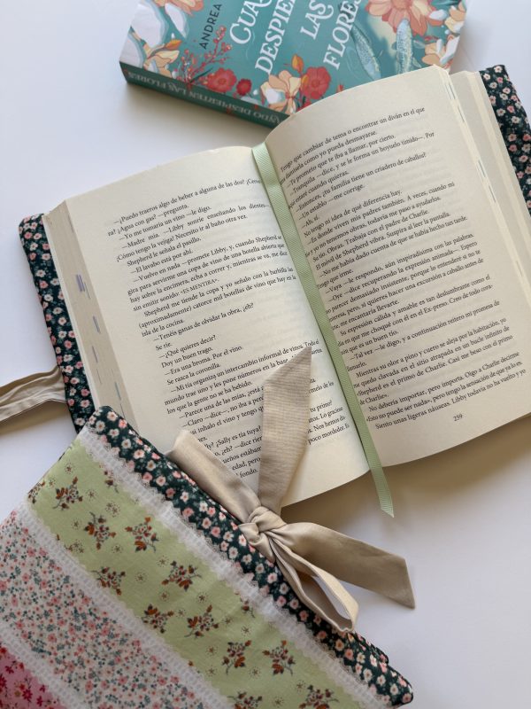 PROVENZAL FUNDA DE SOLAPAS PARA LIBRO (2)