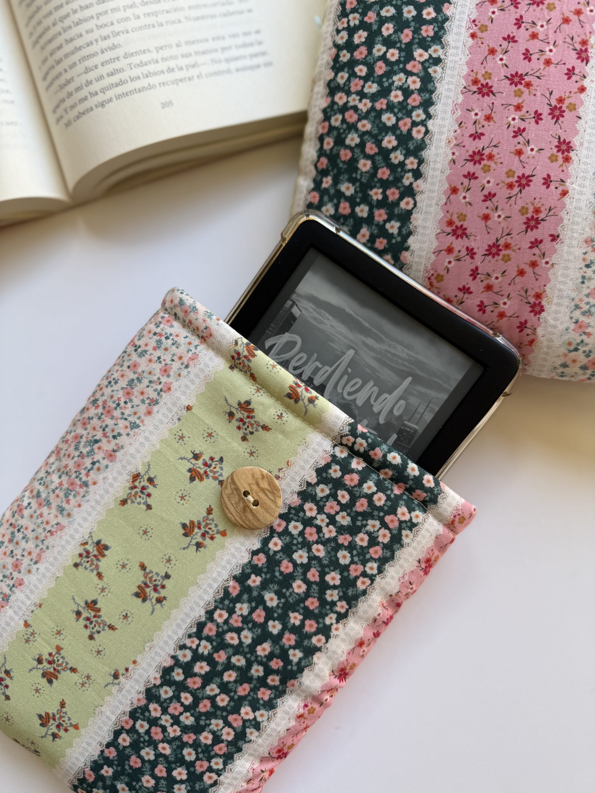 PROVENZAL FUNDA DE TELA PARA EBOOK (2)