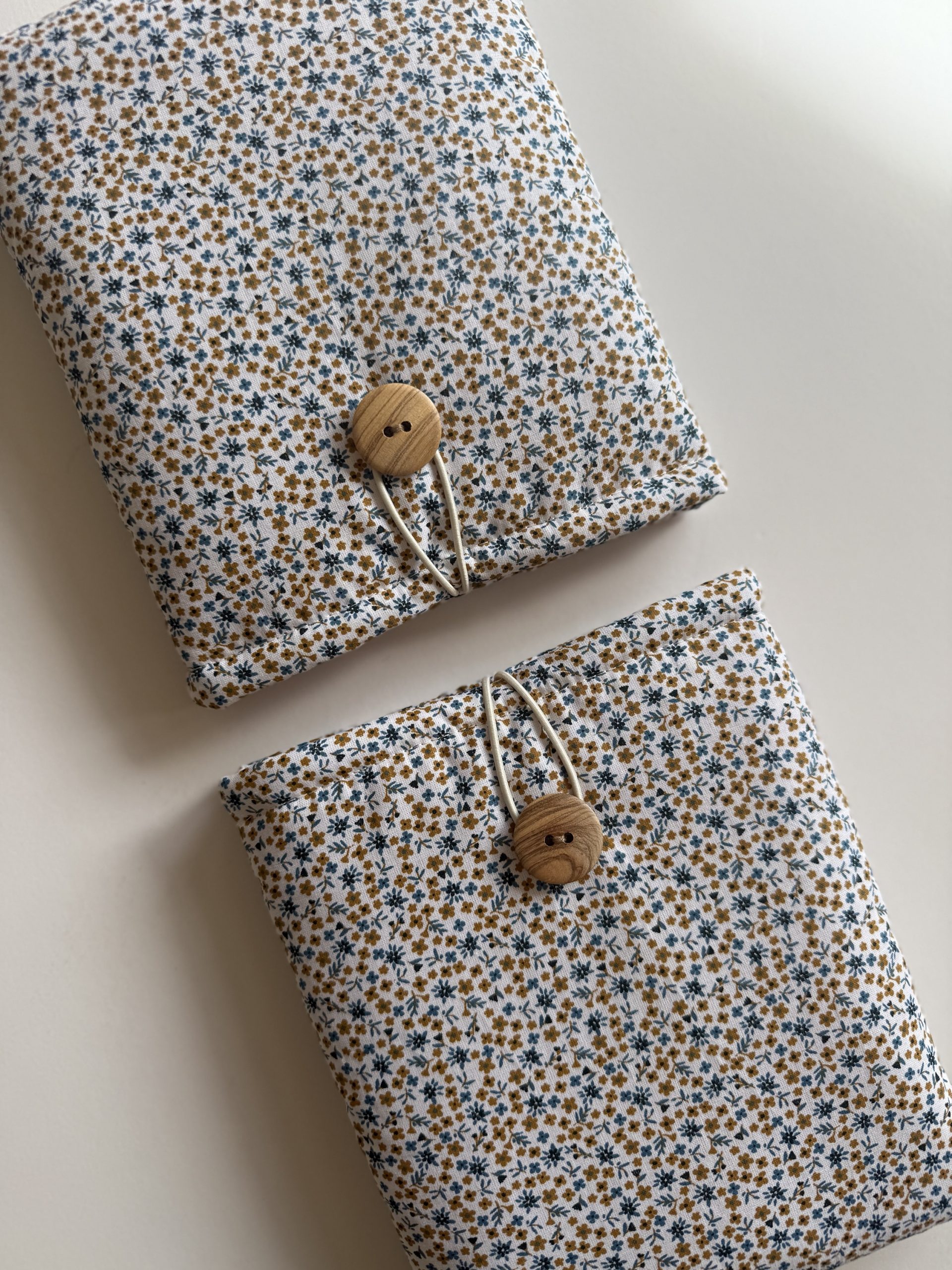 Hazel – Funda de tela para Ebook - Imagen 2