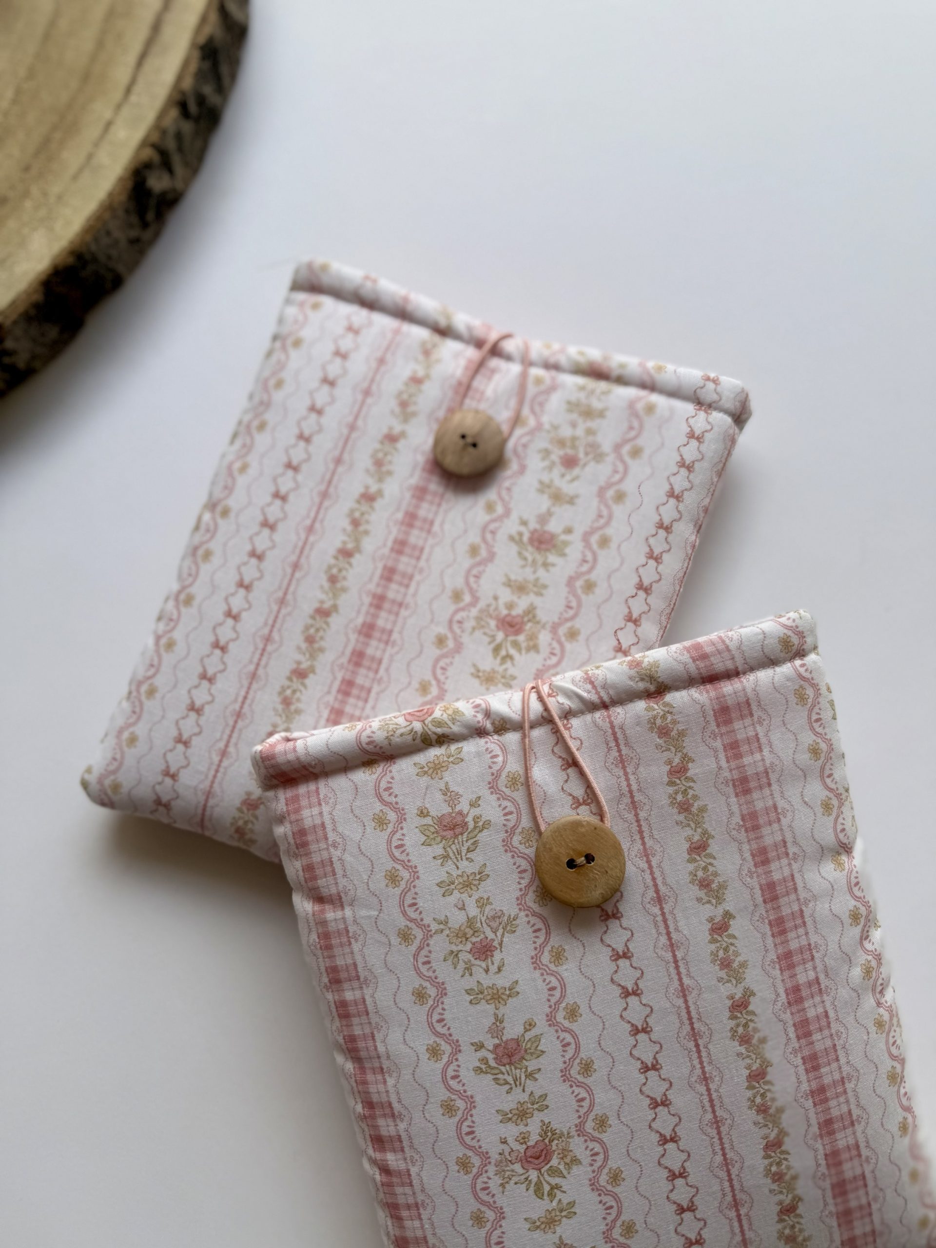 Lily – Funda de tela para Ebook